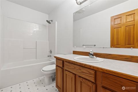 6209 Knoble Rd E, Spanaway, WA 98387 photo 18