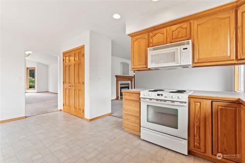 6209 Knoble Rd E, Spanaway, WA 98387 photo 14