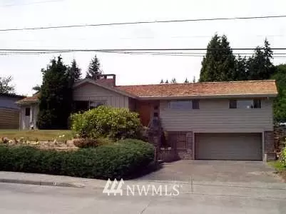2210 Cascade, Longview, WA 98632 photo 1
