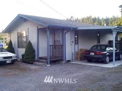106 Ammons NE, Orting, WA 98360 photo 1