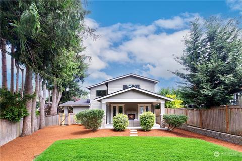 8033 124th Ave NE, Kirkland, WA 98033