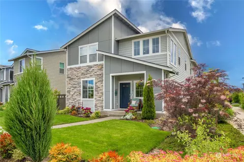 32804 SE Cottonwood St, Black Diamond, WA 98010