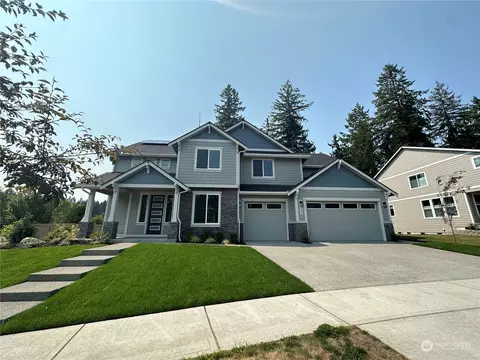 4209 Caddyshack Dr NE, Lacey, WA 98516