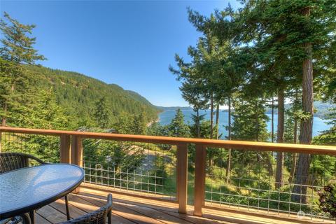 330 Cascade Way, Eastsound, WA 98245 photo 2