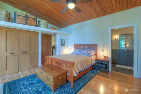 330 Cascade Way, Eastsound, WA 98245 photo 22