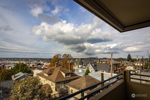 1007 High St #204, Bellingham, WA 98225