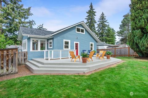 16226 12th Ave NE, Shoreline, WA 98155