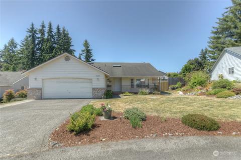 1035 Scarlet Oaks Dr SE, Olympia, WA 98503