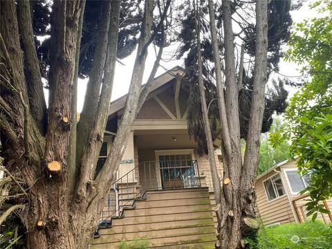 1743 26th Ave E, Seattle, WA 98112