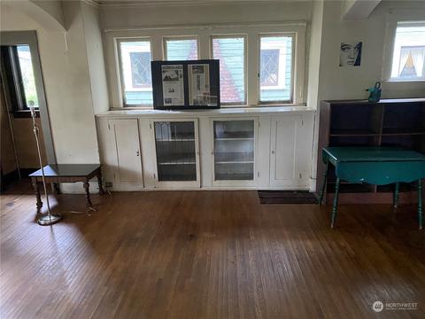 1743 26th Ave E, Seattle, WA 98112 photo 2