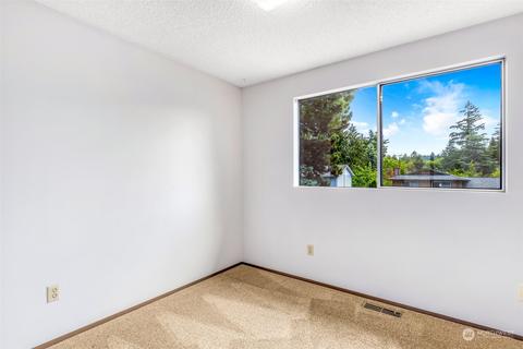 20428 13th Dr SE, Bothell, WA 98012 photo 17