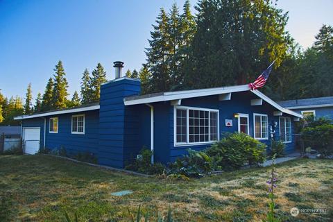 102 Shamrock Ln, Port Orchard, WA 98366