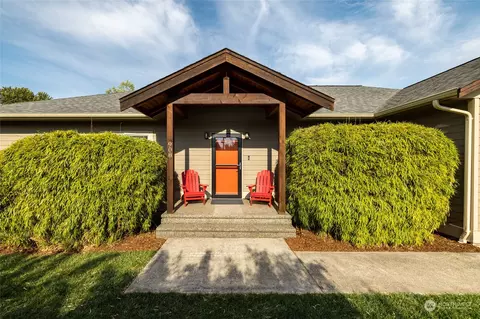 908 Mission Rd, Everson, WA 98247 photo 2
