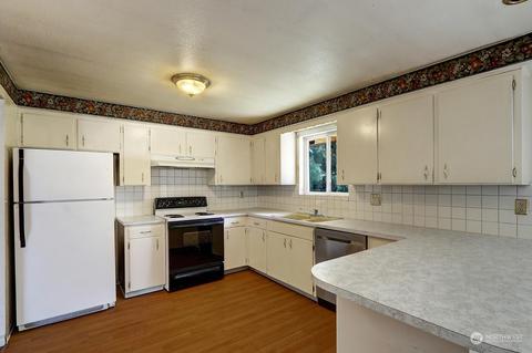 2128 100th St SE, Everett, WA 98208 photo 6