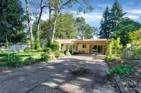 5804 Mount Tacoma Dr SW, Lakewood, WA 98499