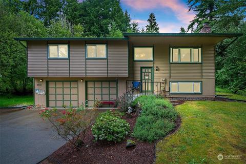 363 SE Canyon Dr, Chehalis, WA 98532