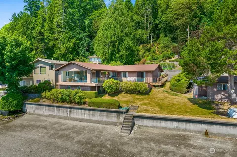 5021 Sunrise Beach Rd NW, Olympia, WA 98502
