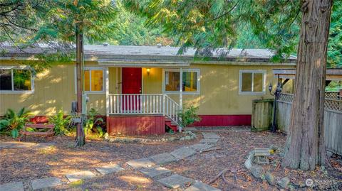 156 Mill Rd, Point Roberts, WA 98281