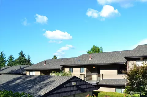 10632 Glen Acres Dr S, Seattle, WA 98168