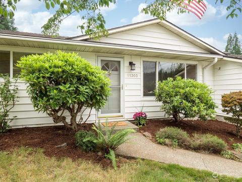 11303 146th Ave SE, Renton, WA 98059