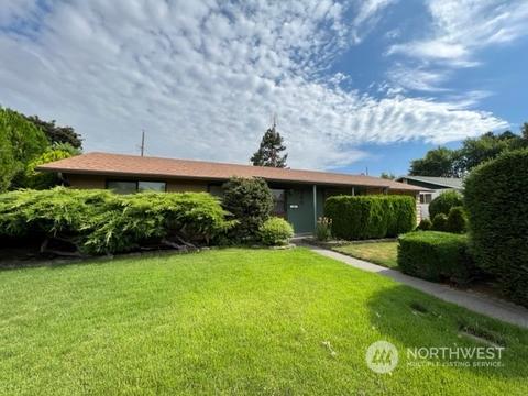 140 Bradley St, Walla Walla, WA 99362