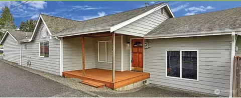1412 E Casino Rd, Everett, WA 98203 photo 1