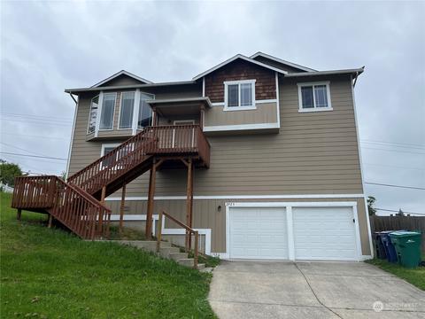 2923 70th Dr NE, Marysville, WA 98270