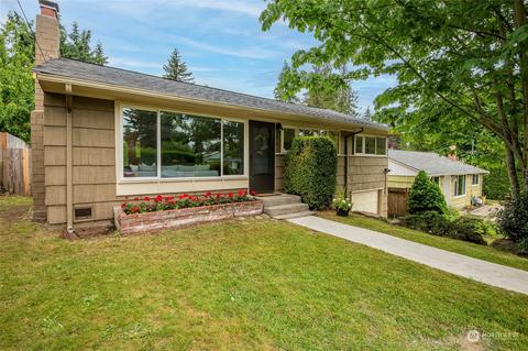 2616 NE 137th St, Seattle, WA 98125