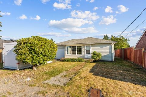 1010 111th St S, Tacoma, WA 98444