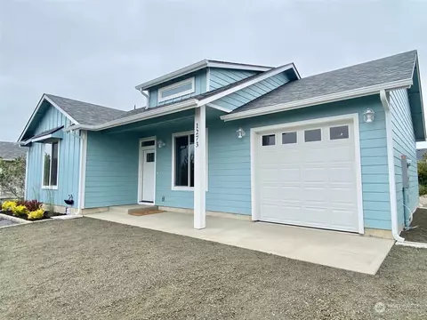 1273 Fairwood Dr SW, Ocean Shores, WA 98569