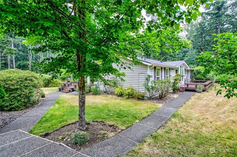 26737 Sanderling Pl NE, Poulsbo, WA 98370