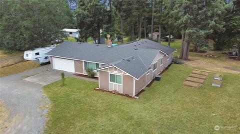 6025 Knoble Rd E, Spanaway, WA 98387
