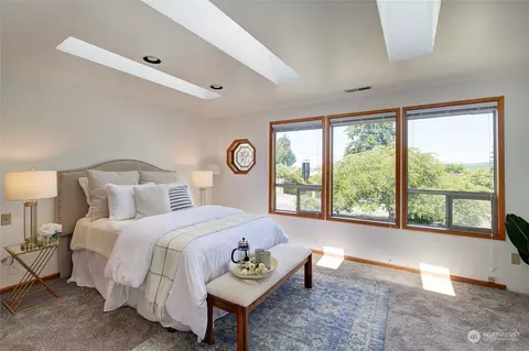 8500 Talbot Rd, Edmonds, WA 98026 photo 17