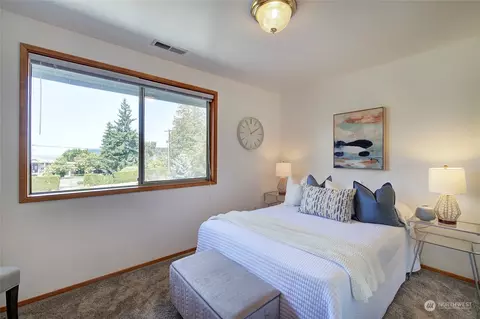 8500 Talbot Rd, Edmonds, WA 98026 photo 12