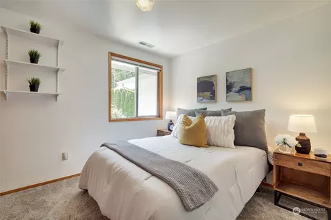 8500 Talbot Rd, Edmonds, WA 98026 photo 15