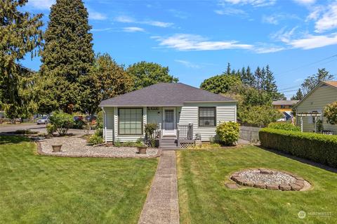 3003 17th St, Everett, WA 98201