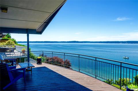 4104 Forest Beach Dr NW, Gig Harbor, WA 98335