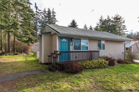 39201 State Route 20, Oak Harbor, WA 98277