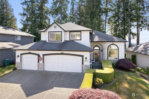18430 Newport Dr, Arlington, WA 98223