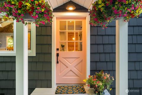 835 209th Ave NE, Sammamish, WA 98074