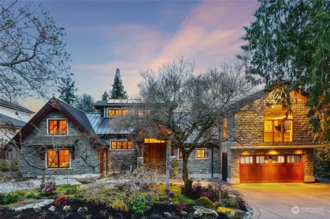 9109 NE 10th St, Bellevue, WA 98004