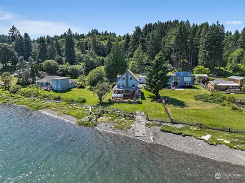 15405 Goodrich Dr NW, Gig Harbor, WA 98329