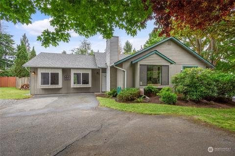 2920 236th St SW, Brier, WA 98036