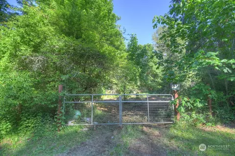 36205 78th Ave S, Roy, WA 98580