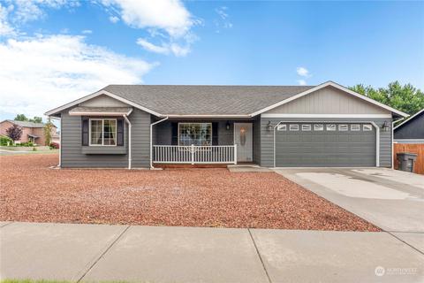 662 Sally Dr, Wenatchee, WA 98801