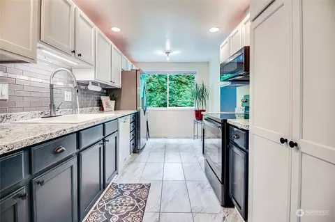 11812 NE 158th St, Bothell, WA 98011 photo 10