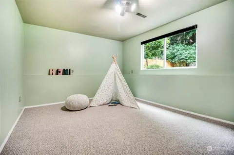 11812 NE 158th St, Bothell, WA 98011 photo 27