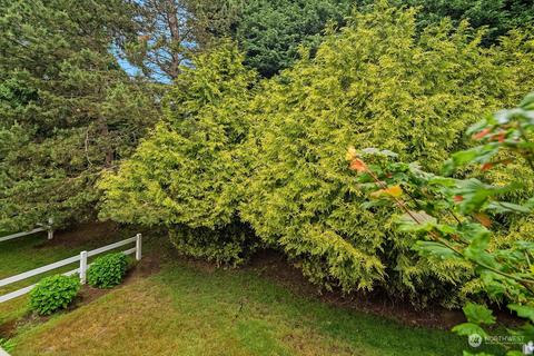 12404 E Gibson Rd #B201, Everett, WA 98204 photo 13