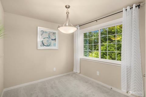 12404 E Gibson Rd #B201, Everett, WA 98204 photo 10