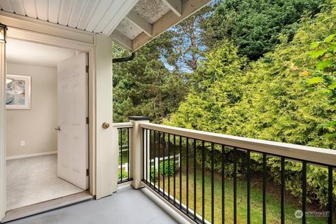 12404 E Gibson Rd #B201, Everett, WA 98204 photo 12